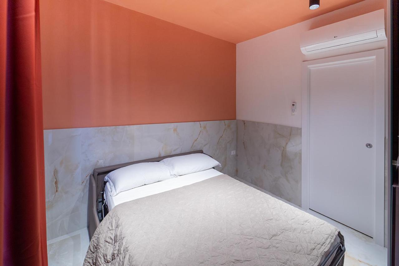 Medina H. Napoli Centro, By Clapa Group Hotel ภายนอก รูปภาพ