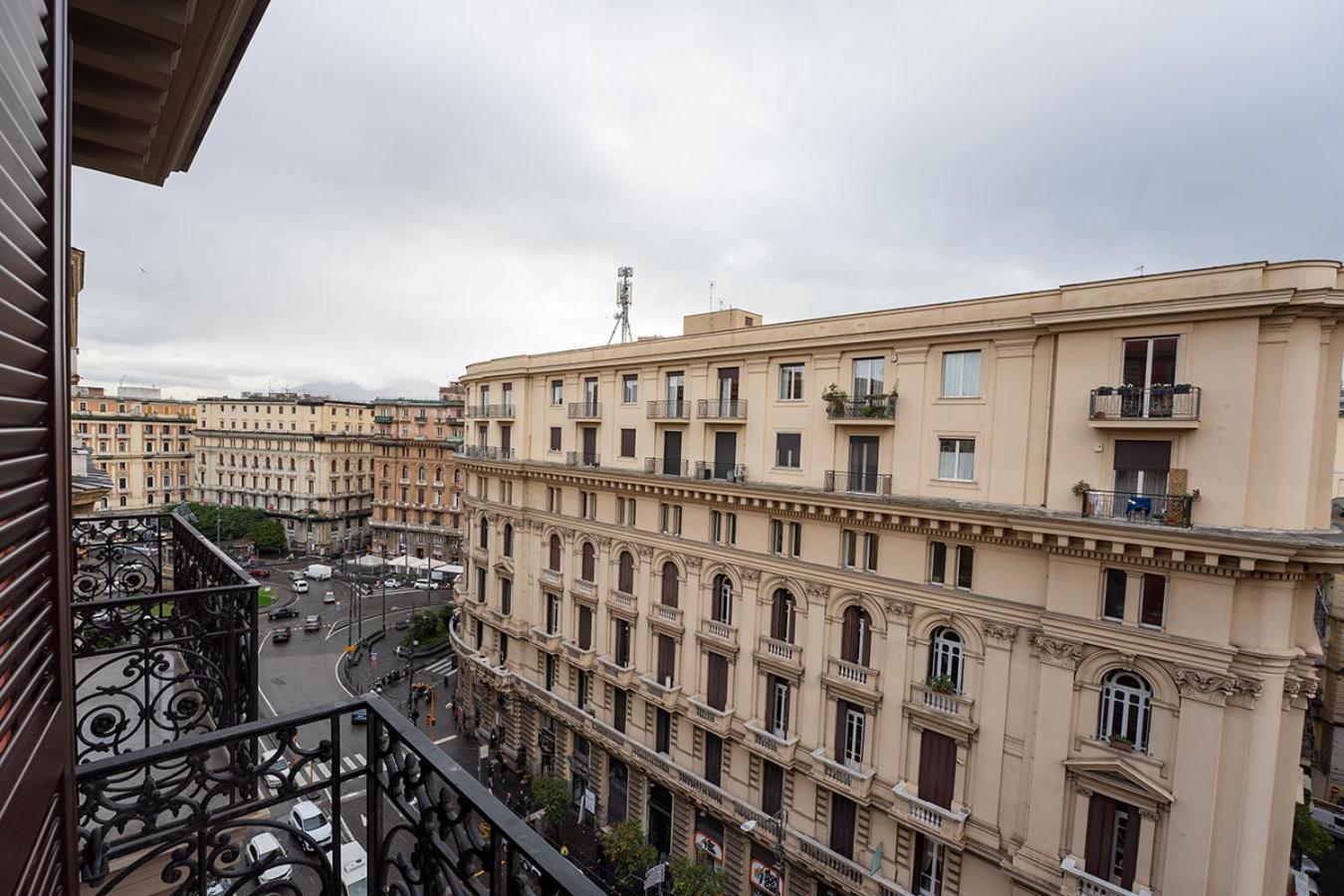 Medina H. Napoli Centro, By Clapa Group Hotel ภายนอก รูปภาพ